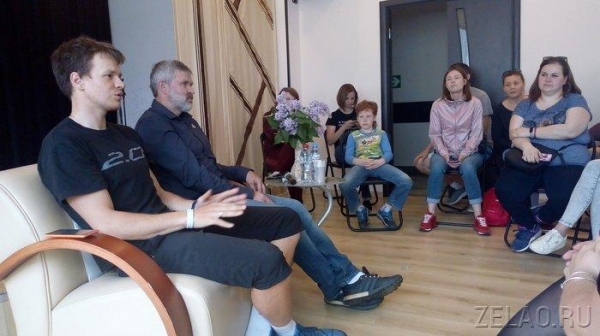 Матвей Елисеев провел встречу со своими фанатами в Зеленограде