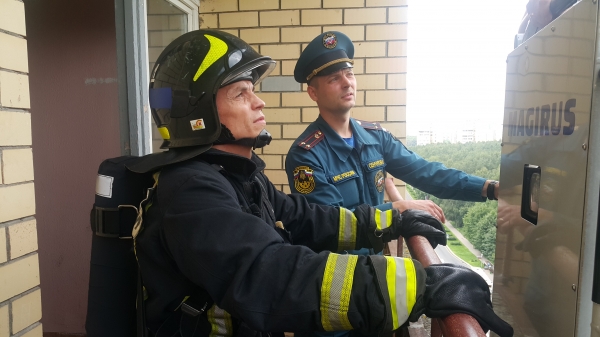 В Зеленограде пожарные спасли трёх человек