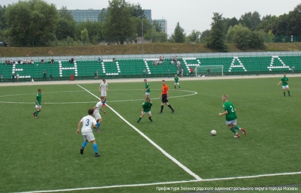 «Спутник» сохранил лидерство в общем зачете