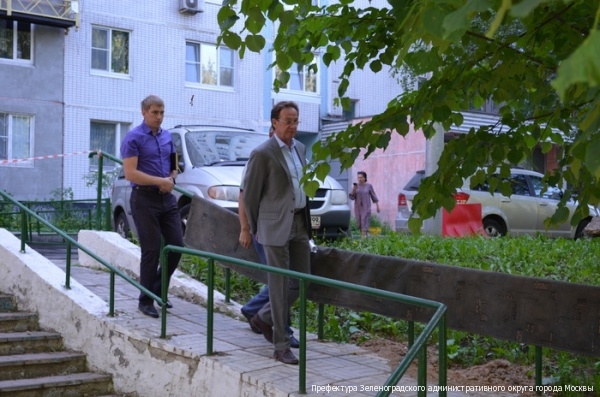 Префект Зеленограда Анатолий Смирнов совершил очередной обход объектов благоустройства