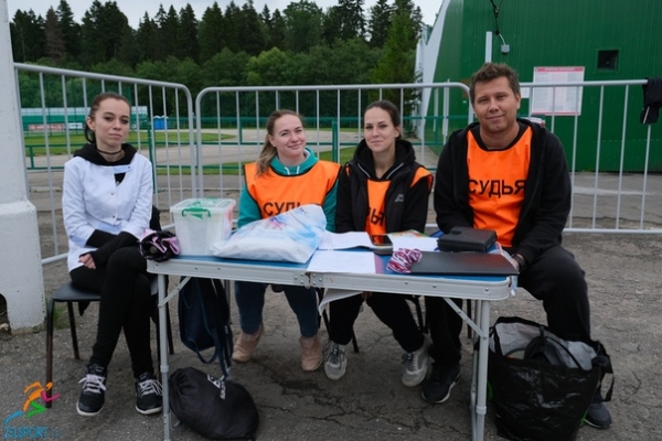 13 июля 2019 — соревнования по легкой атлетике (кросс), стадион "Ангстрем"