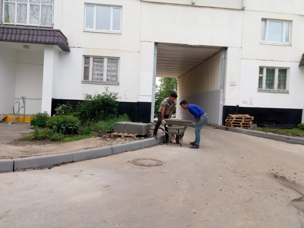 В Крюково благоустроили ещё четыре подъезда