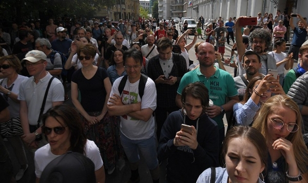ГУВД: На незаконную акцию в центре Москвы пришли порядка 3,5 тыс человек