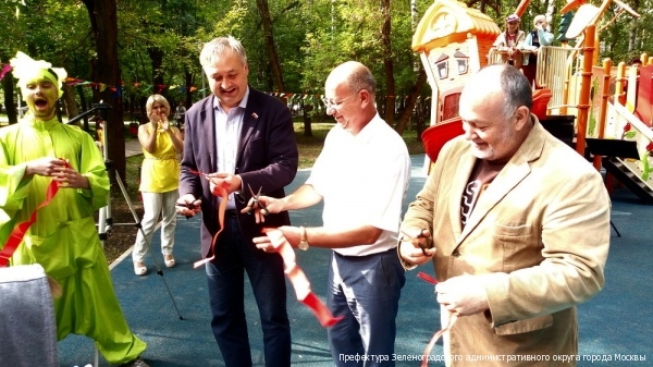 В Силино состоялось торжественное открытие парка