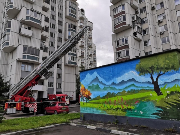Учебный пожар «потушили» в высотке 18 микрорайона