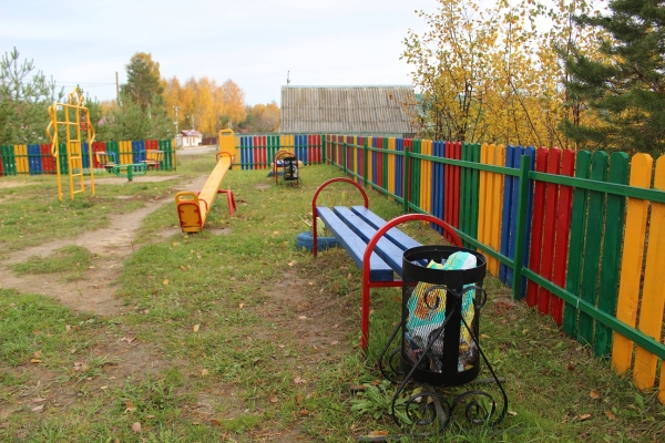 В Зеленограде с детских площадок исчезли урны