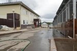 В зеленоградском приюте для животных построили новые вольеры