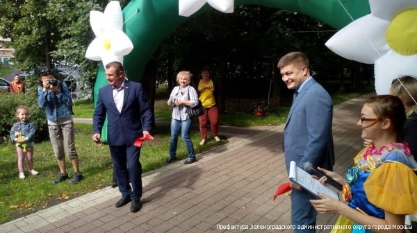 В 1-м мкрн Зеленограда состоялось праздничное открытие обновленной пешеходной зоны
