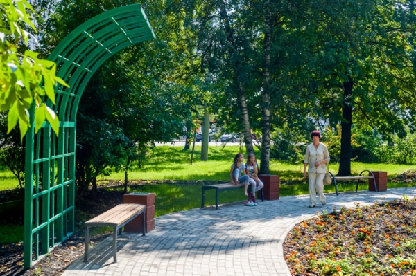 Благоустройство сквера 60-летия Победы в Зеленограде завершено