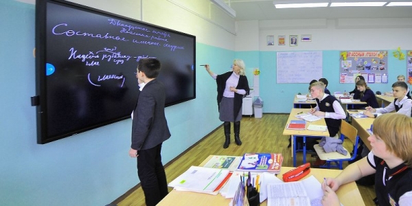 Власти Москвы поддержат развитие частных школ и детсадов