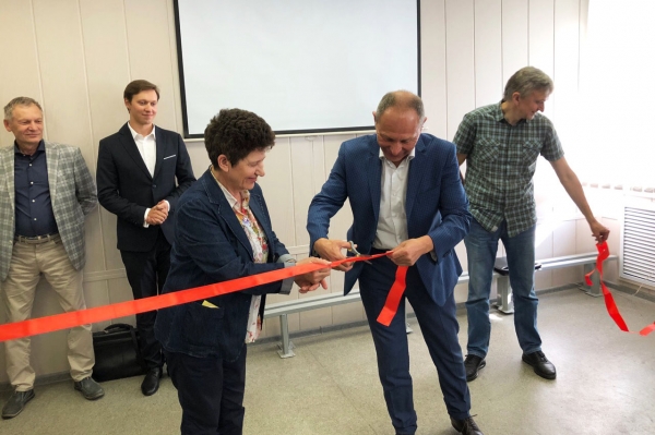 В МИЭТ открыт специальный компьютерный класс для разработки систем управления