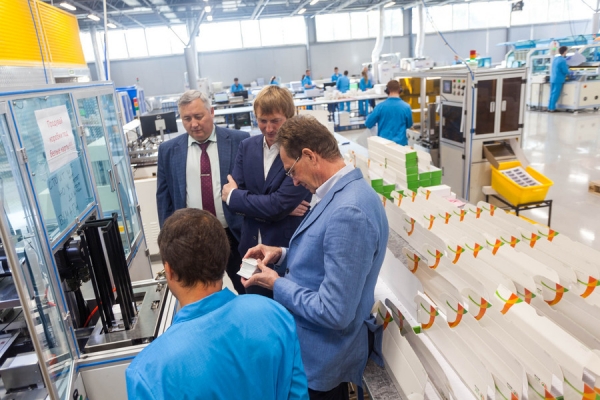 Префект Анатолий Смирнов посетил новое производство компании ISBC