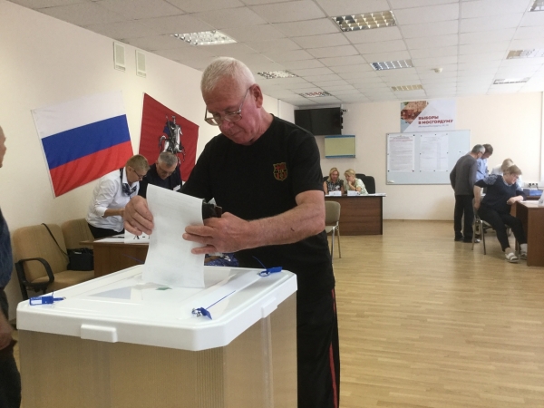 В зеленоградской больнице работает временный избирательный участок