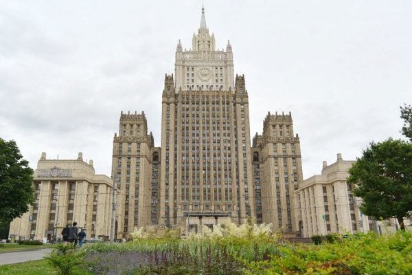 ​​​​​​​Памятник Евгению Примакову открыли в сквере напротив здания МИДа