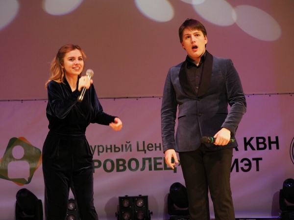 Ведущий лиги КВН МИЭТ Руслан Еникеев: Научиться шутить можно!