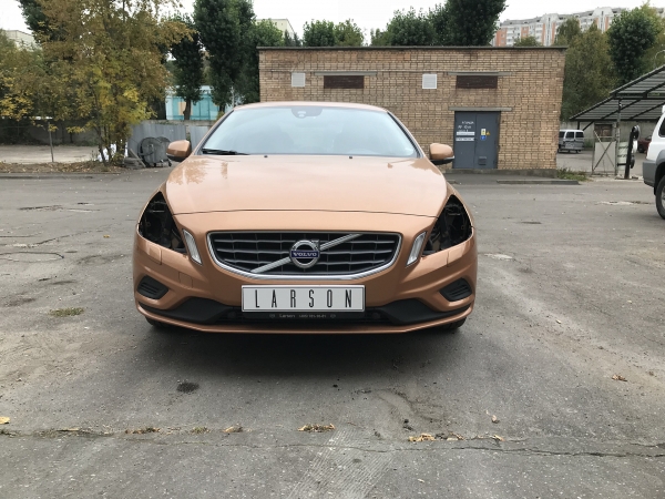 В Зеленограде прошла серия краж фар от Volvo