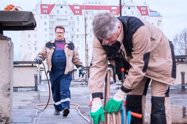 В Зеленограде должнице незаконно перекрыли канализацию