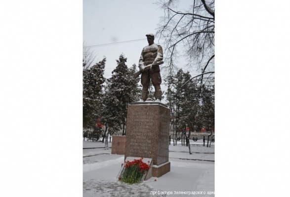 У воинского захоронения в Крюково прошла акция «Лучшая сотня»