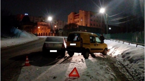 В ДТП у Рожков пострадало 3 человека