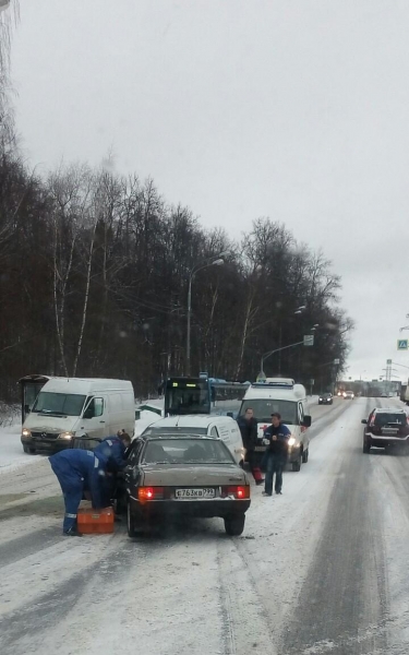 Женщина пострадала в «лобовой» аварии в Северной промзоне