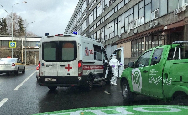 В Зеленограде задержали машину с двумя заражёнными COVID-19