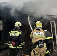 Мы идем в огонь, спасая ваши жизни…