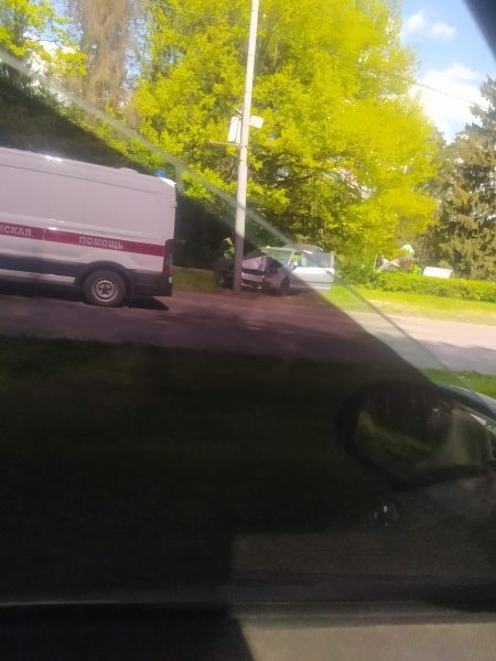 Двое человек пострадали в ДТП на Московском проспекте