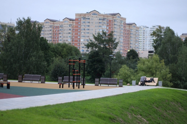 В Зеленограде на год отложили благоустройство дворов
