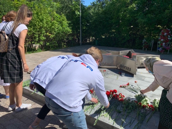 В Зеленограде состоялась линейка, посвященная Дню памяти и скорби