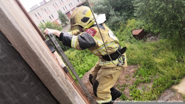 Огнеборцы Зеленограда сразились за звания «Лучшего пожарного» и «Лучшего начальника караула»