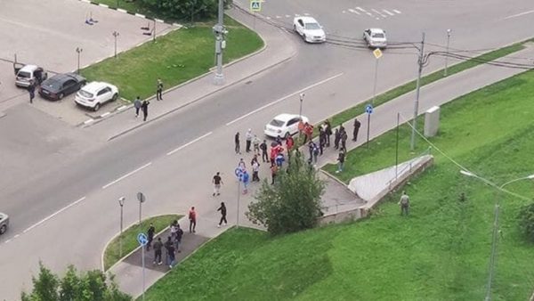 Строители устроили массовую драку на юге Москвы