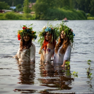 В Зеленограде прошло традиционное купание и файер-шоу