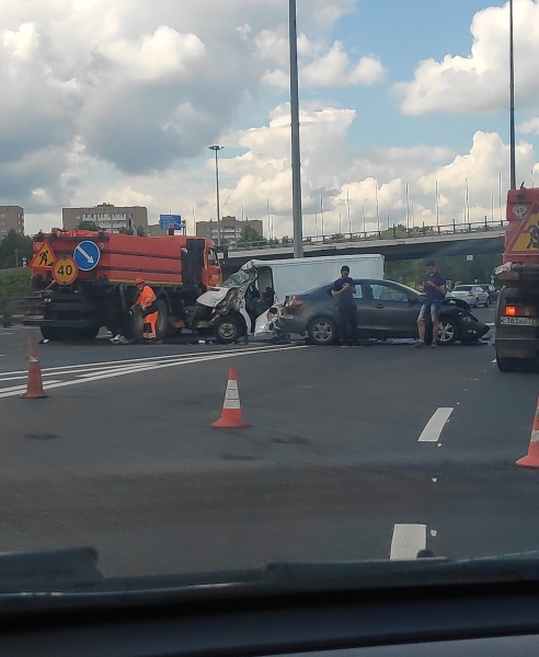 Мужчина скончался в больнице после ДТП на въезде в Зеленоград