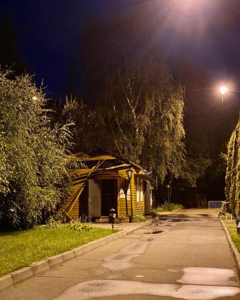 Никольский храм объявил сбор пожертвований на новую иконную лавку