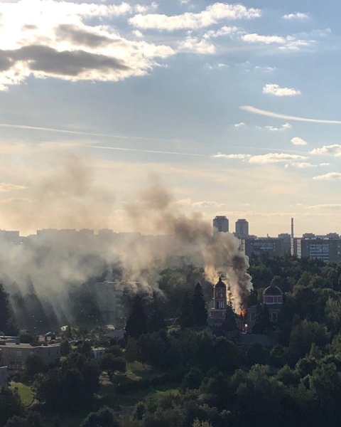 Никольский храм объявил сбор пожертвований на новую иконную лавку