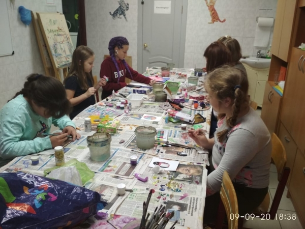 В Зеленограде провели мастер-класс по росписи камней
