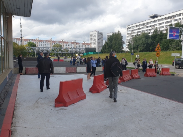 В офисном центре на Савелкинском проезде провели учебную эвакуацию