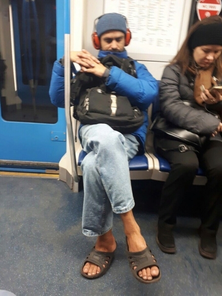 Модники московского метро. Осторожно, в подборке может быть ваша фотокарточка