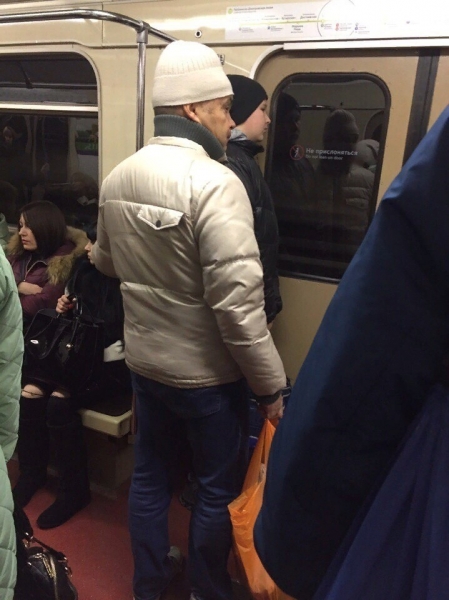 Модники московского метро. Осторожно, в подборке может быть ваша фотокарточка