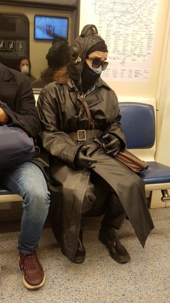 Модники московского метро. Осторожно, в подборке может быть ваша фотокарточка