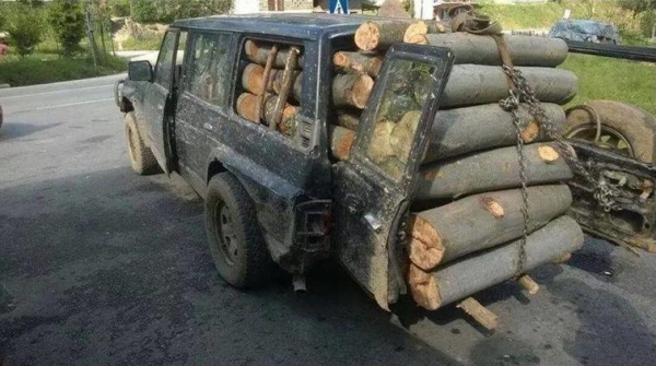 20 случайных фотографий с машинами, глядя на которые хочется поскорее познакомиться с водителем