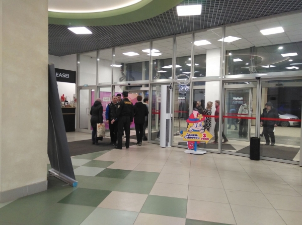COVID-19 вновь наступает: в Зеленограде остановил работу ТЦ «Крытый рынок»