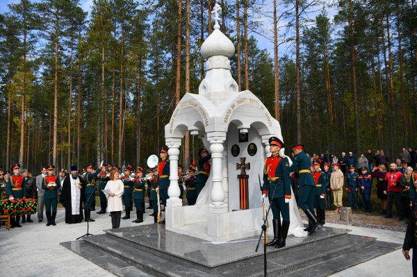 В Рожках после реставрации открылась часовня