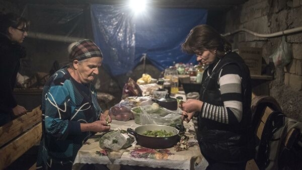 Трамп прокомментировал срыв перемирия в Карабахе