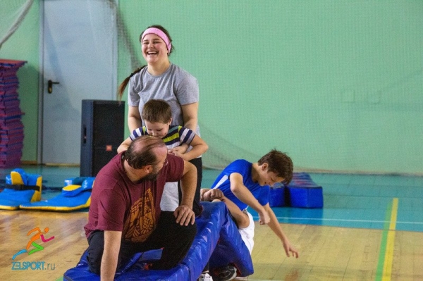 В Зеленограде провели физкультурно-спортивный праздник для семейных команд
