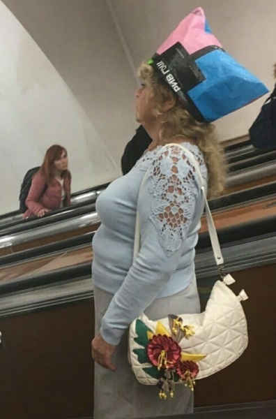 Модники метро Санкт-Петербурга, которые попали в сегодняшнюю подборку