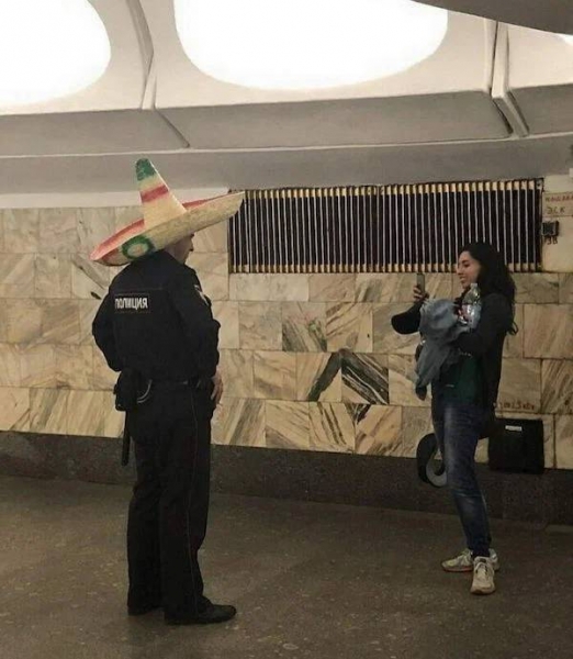 20 чудаковатых пассажиров метро, глядя на которых непонятно куда ты попал