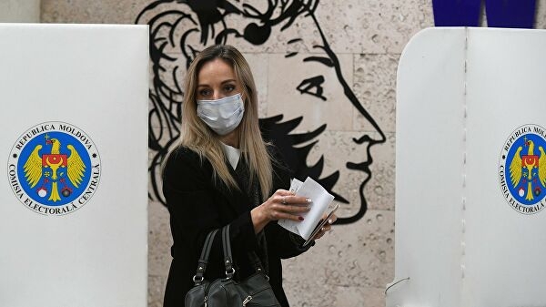 Санду оценила результаты первого тура выборов президента Молдавии