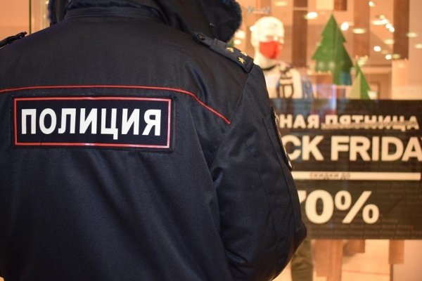 Полицейские УВД по ЗелАО рассказывают, как в поиске выгодной покупки не стать жертвой преступников 