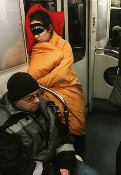 Модники метро Санкт-Петербурга, которые попали в сегодняшнюю подборку